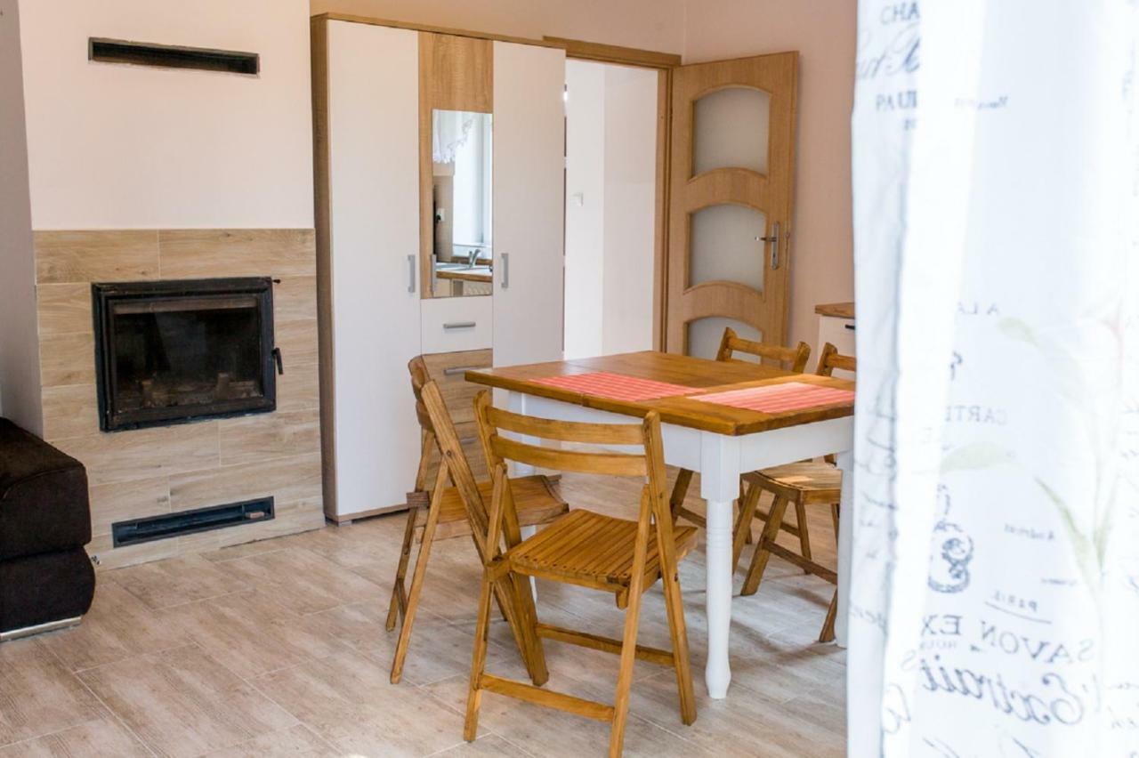 Apartament Przy Kamiennej Chacie Zalewo  Eksteriør billede